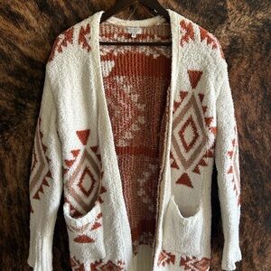 Cozy Geometric Patterned Sweater - White and Brown